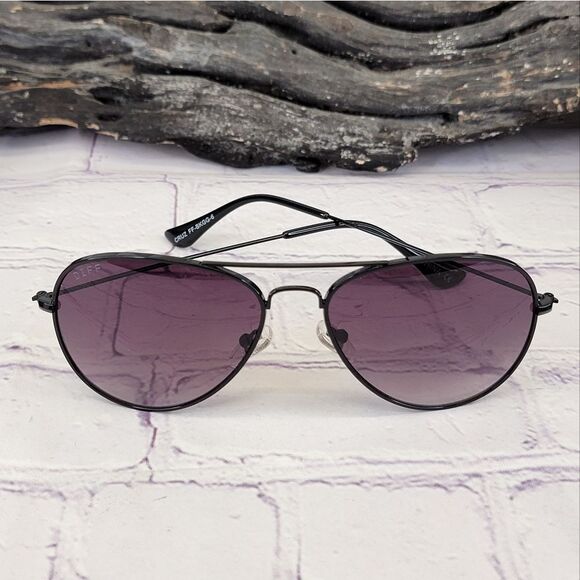 NIB Diff Cruz Black Grey Gradient Sunglasses FK-BKGG-6 - Picture 2 of 10